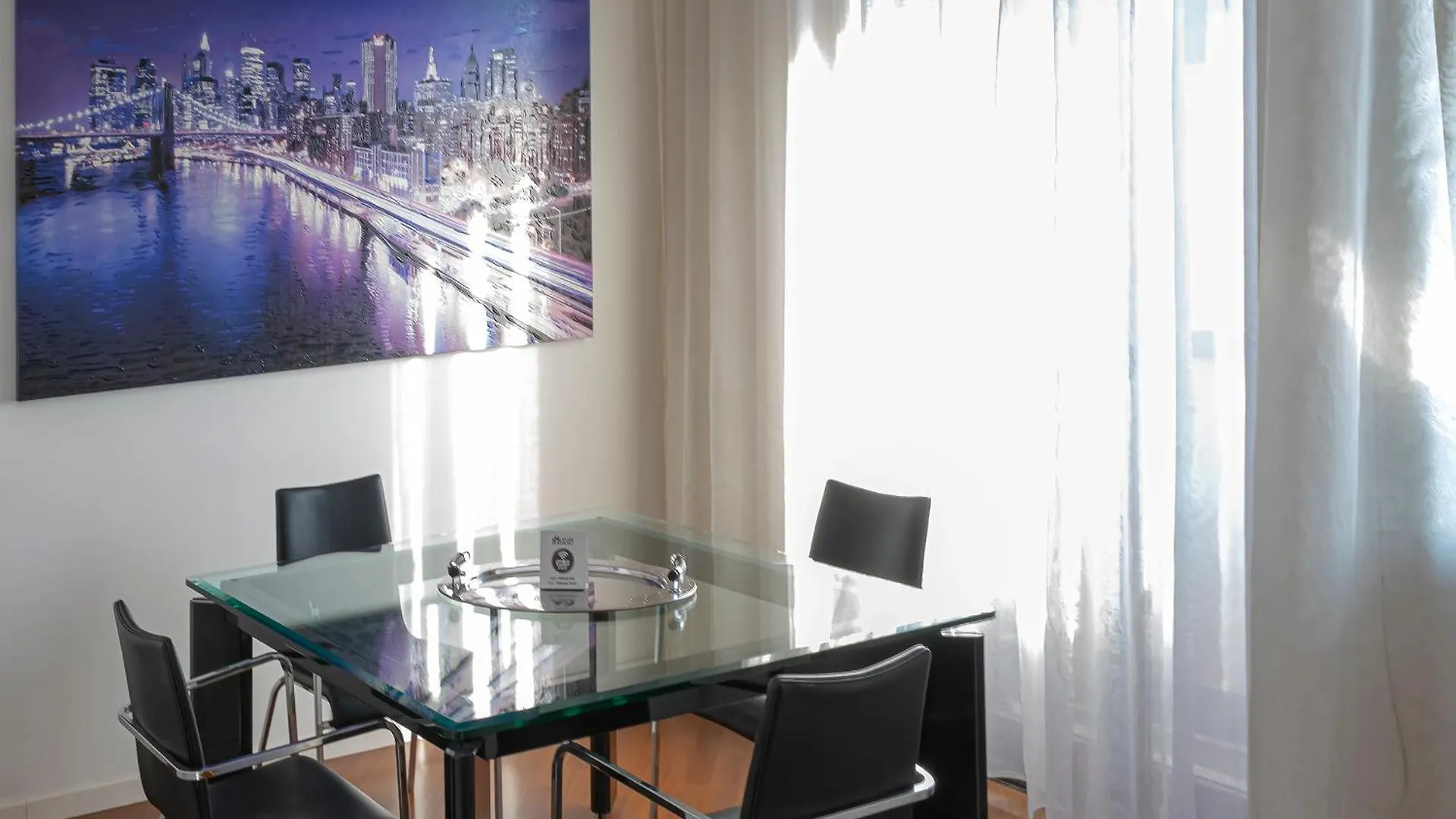 Apartment Splendido Appartamento 140 Mq Zona Tortona Milano Italy